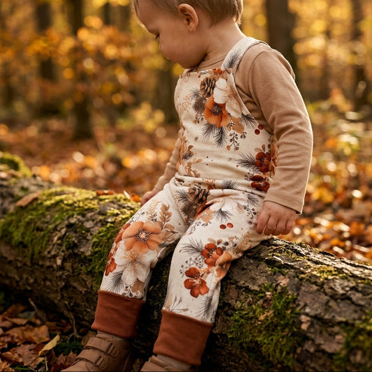 Baby Latzhose "Herbstblütenzauber" - Handmade