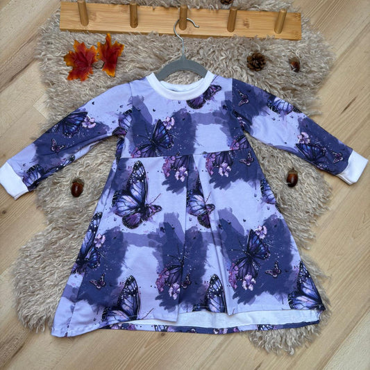 Fliederflug | Schmetterlings Stoff Meterware | Jersey Kinderstoff