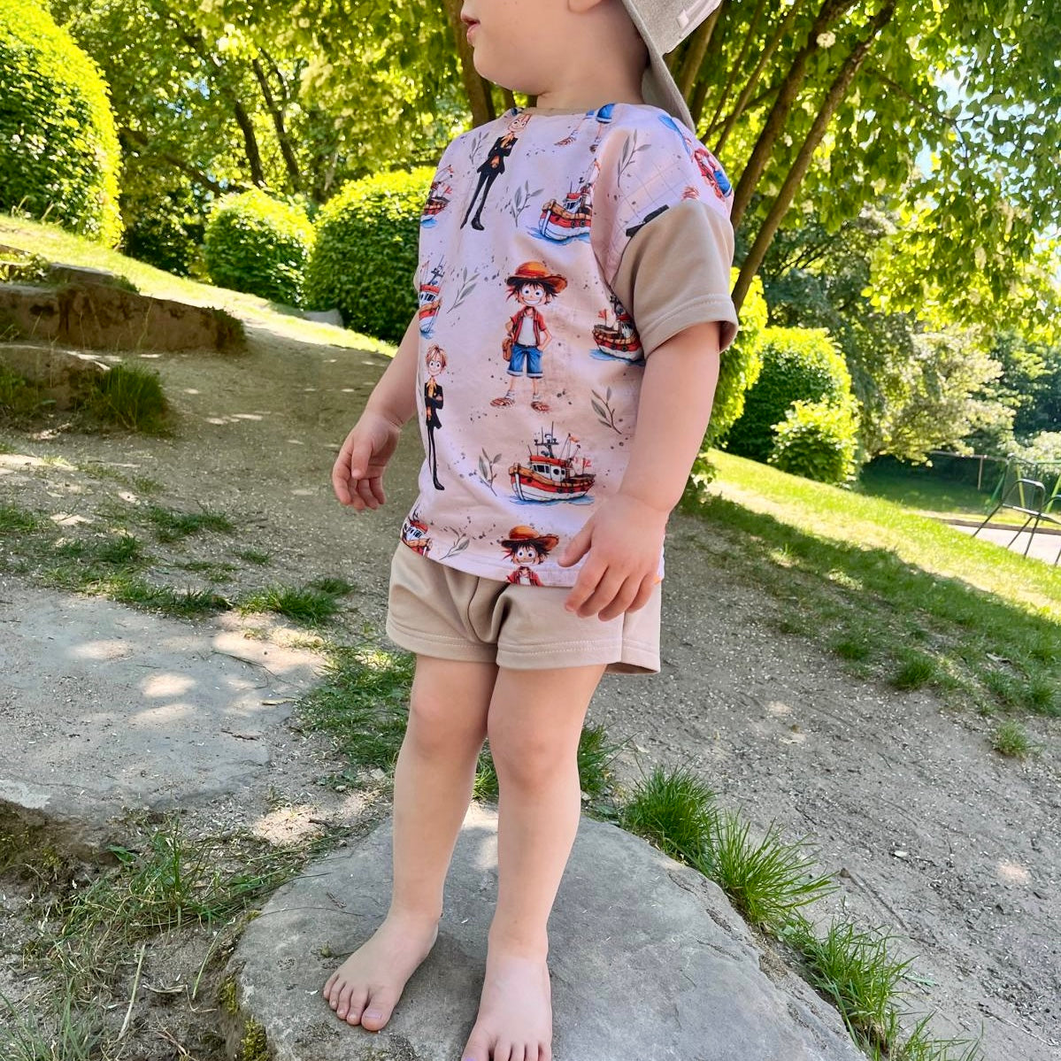 Abenteuer hoher See Stoff Detailaufnahme – Anime Kinderstoff Jersey Meterware