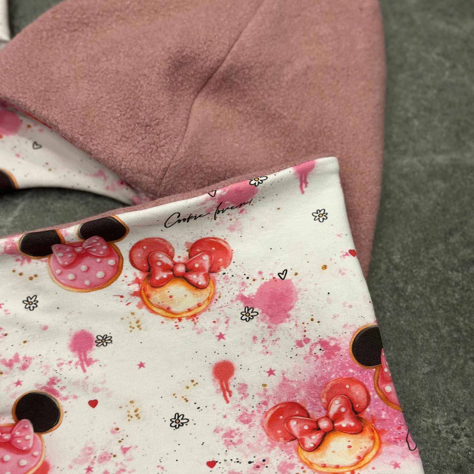 Cookie Lover Nähbeispiel Sweatshirt – Kekse Kinderstoff Meterware
