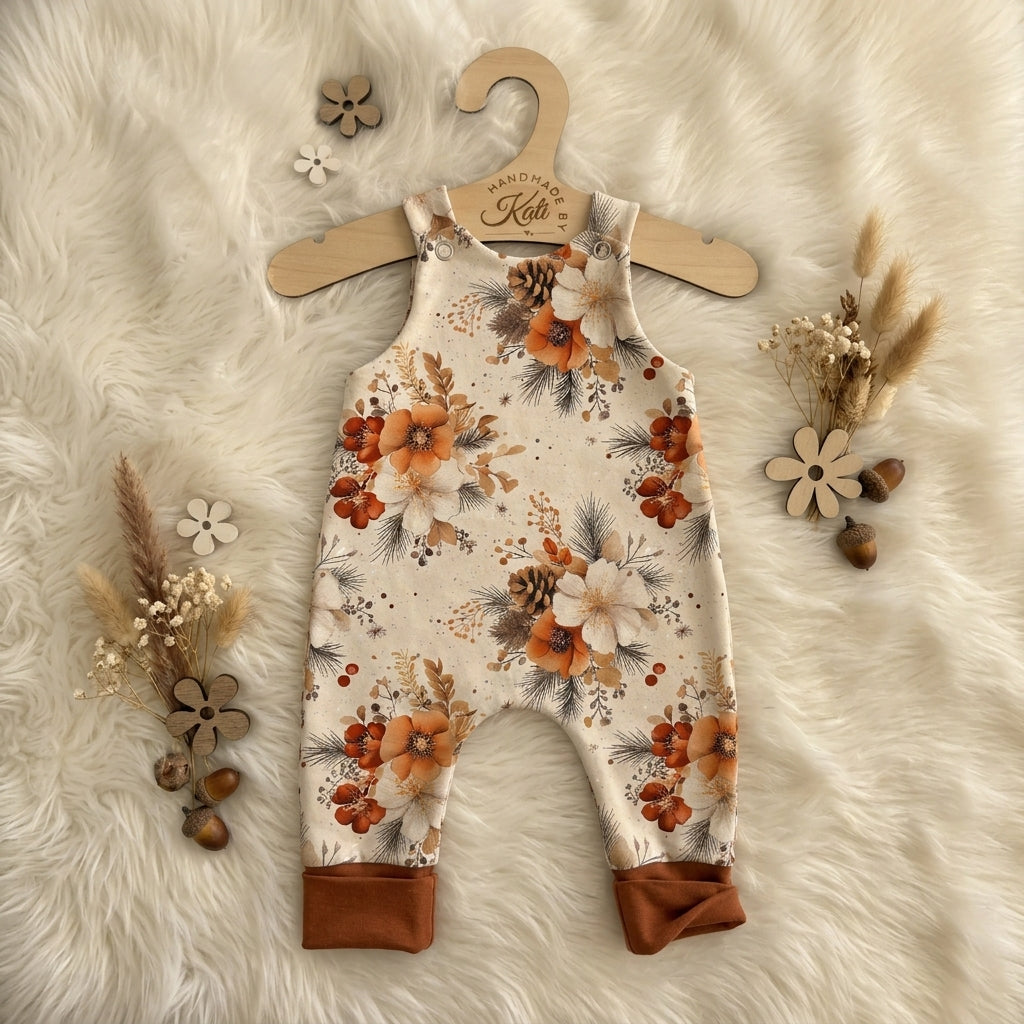 Baby Latzhose "Herbstblütenzauber" - Handmade