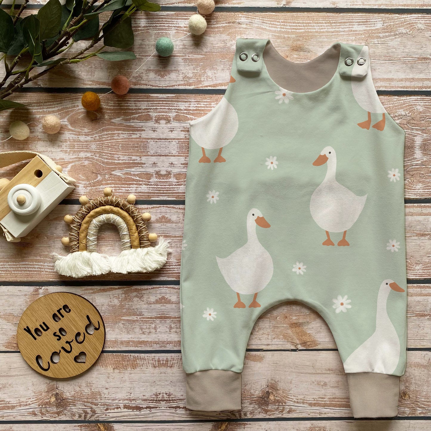 Baby Strampler Frühlingsgänse Set | handgenäht | Gr. 56–80