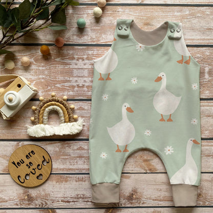 Baby Strampler Frühlingsgänse Set | handgenäht | Gr. 56–80