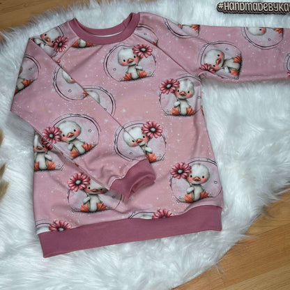 Sweatshirt Kinder „Glücksküken“ altrosa – Handmade French Terry Pullover