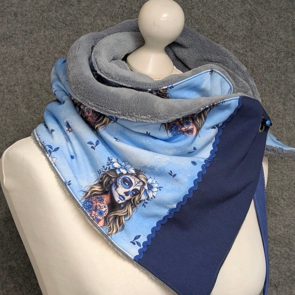 La Catrina in blau | Totenkopf Blumen Stoff Meterware