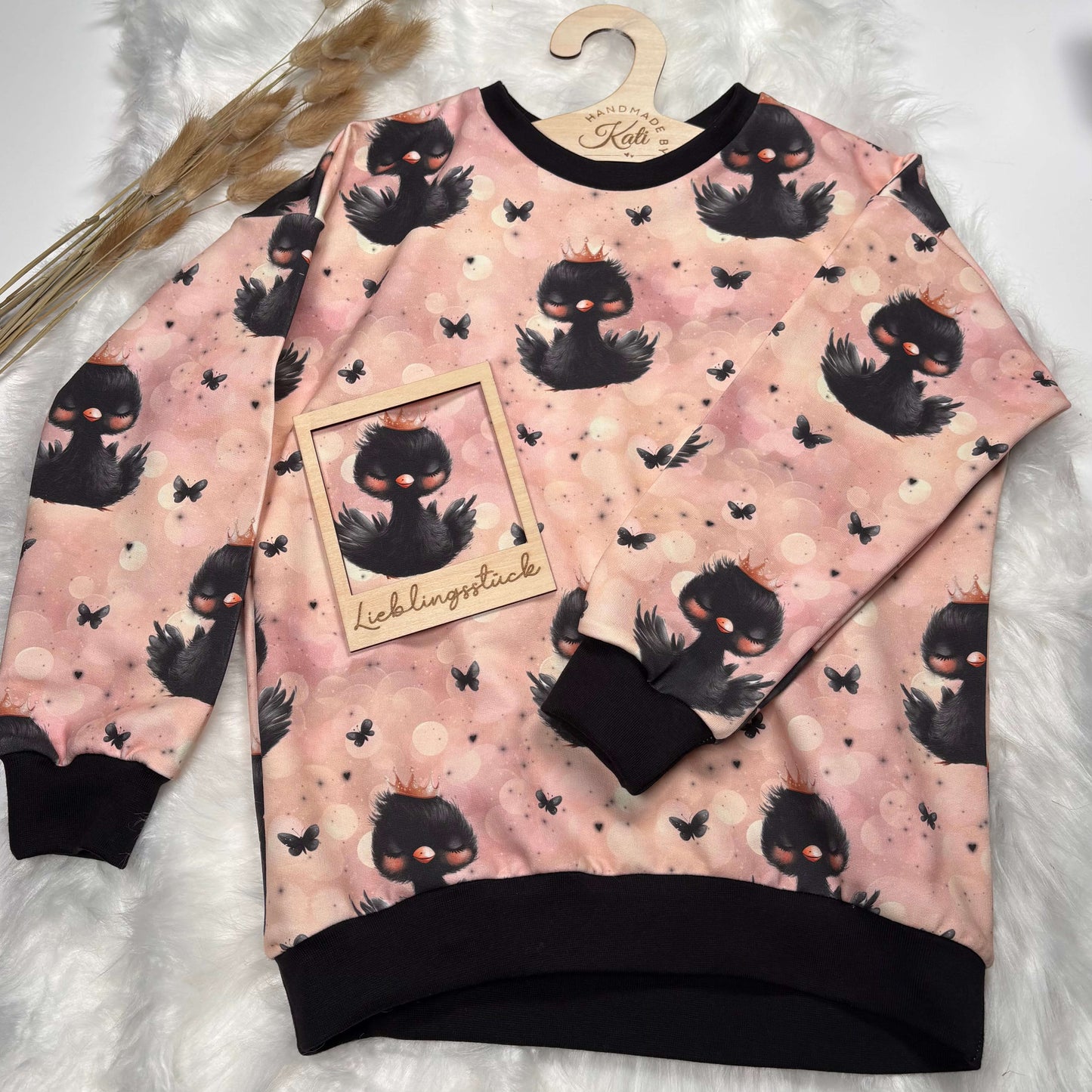 Kinder Sweatshirt „Schwan“ | Handmade Pullover aus French Terry